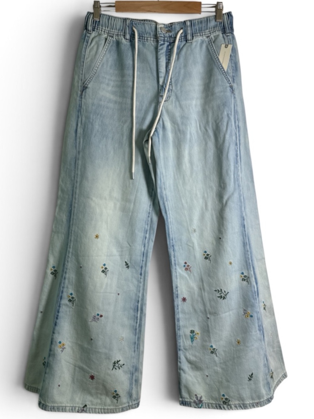 Anthropologie Pilcro Adi Mid-Rise Flare Ditsy Jeans, Size S - Picture 5 of 13